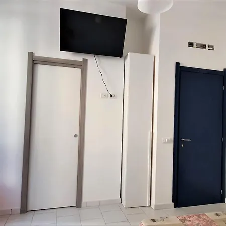 Affittacamere Casa Cynda Follonica Extérieur photo