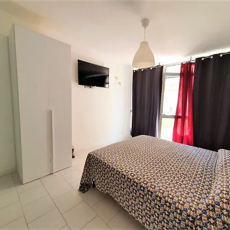 Affittacamere Casa Cynda Follonica Extérieur photo
